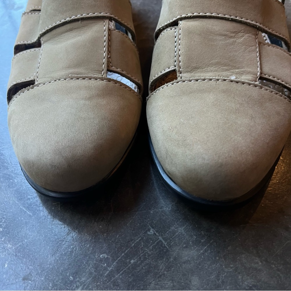 Ariat Women Slingback Fisherman Suede Sandals - Picture 6 of 11
